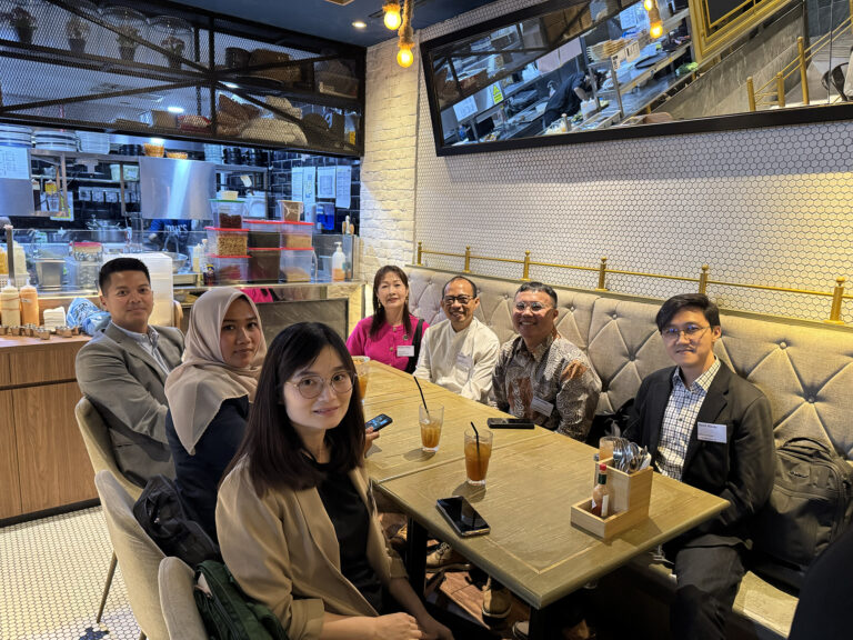 Singapore Bullion Market Association Certificate Presentation