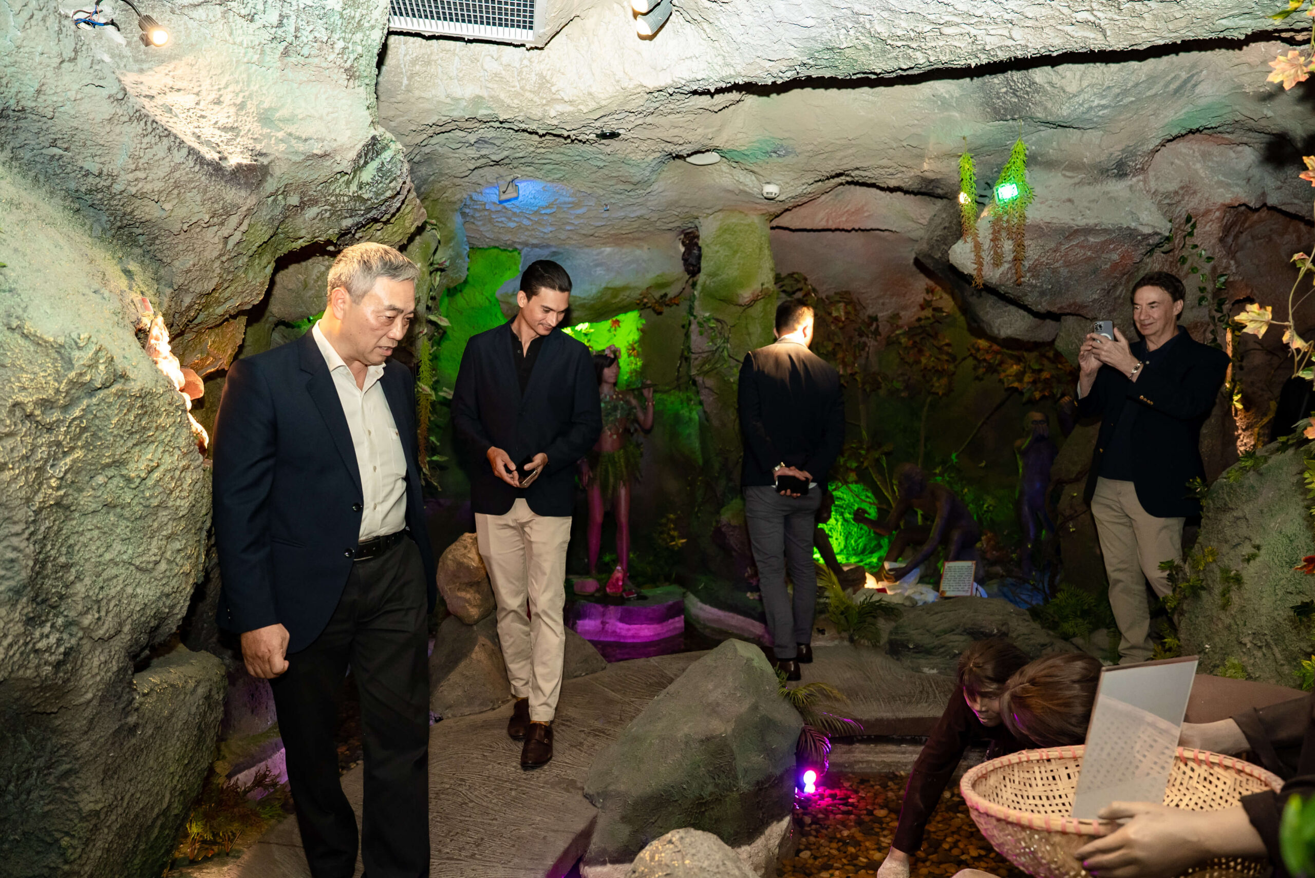 Hanoi Vietnam Delegation Trip 30